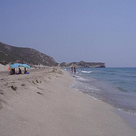 Caretta فندق