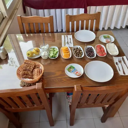 Caretta فندق باتارا